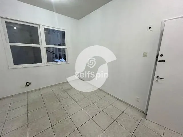 Sala para alugar, no bairro Centro em Niterói