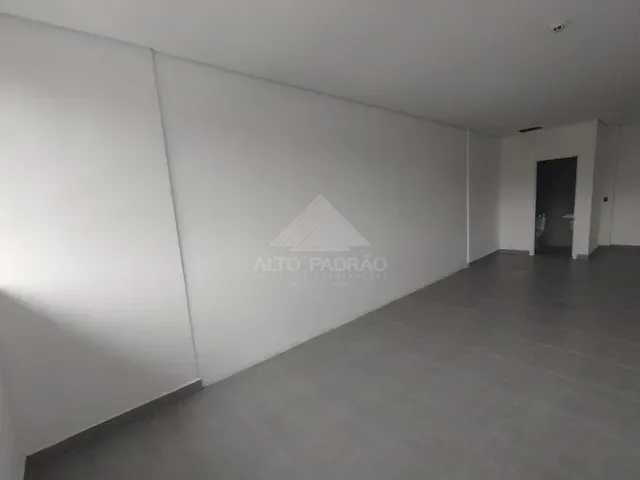 Sala com 38m², para alugar, no bairro Jardim Haydee em Mauá