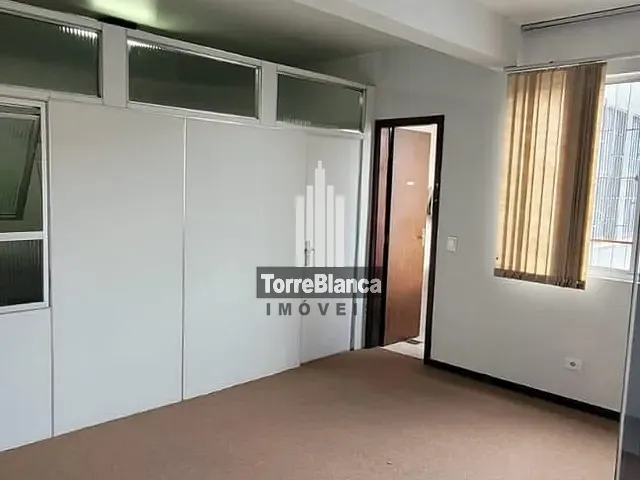 Sala com 40m², para alugar, no bairro Centro em Ponta Grossa