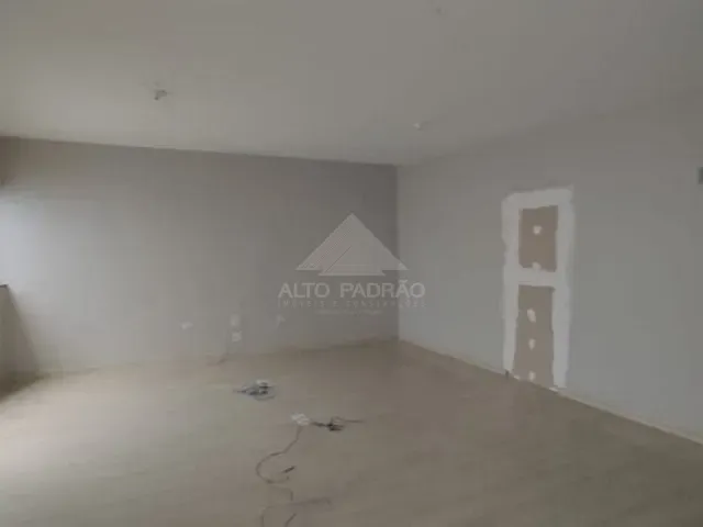 Sala com 65m², para alugar, no bairro Matriz em Mauá