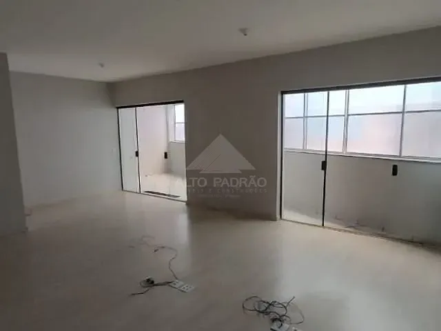 Sala com 65m², para alugar, no bairro Matriz em Mauá