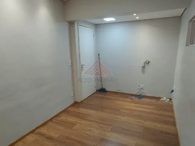 Sala com 80m², para alugar, no bairro Matriz em Mauá