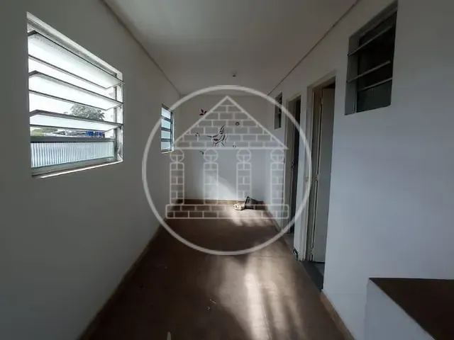 Sala com 250m², para alugar, no bairro Jardim Malia II em São Paulo