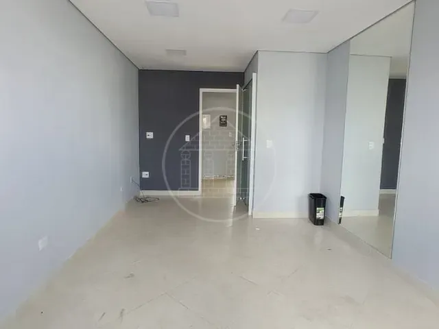 Sala com 250m², para alugar, no bairro Jardim Malia II em São Paulo