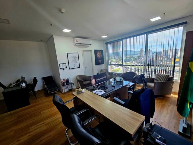Sala com 42m², à venda, no bairro Vila Nilva em Barueri
