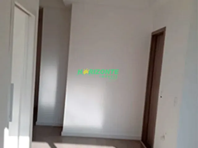 Sala com 37m², à venda ou para alugar, no bairro Jardim São Dimas em São José dos Campos