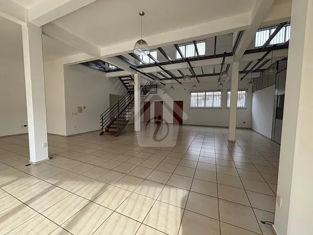 Sala para alugar, no bairro Centro em Lajeado