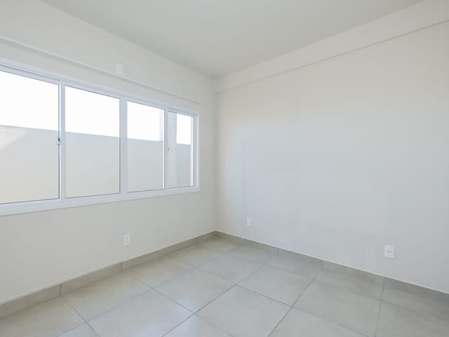 Sala para alugar, no bairro Areal em Pelotas