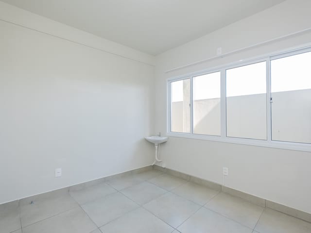 Sala para alugar, no bairro Areal em Pelotas