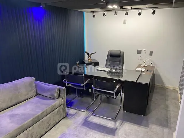 Sala à venda, no bairro Barra da Tijuca em Rio de Janeiro