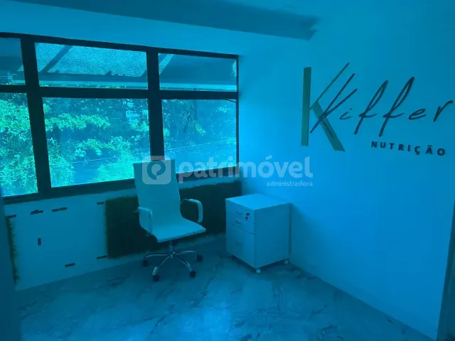 Sala à venda, no bairro Barra da Tijuca em Rio de Janeiro