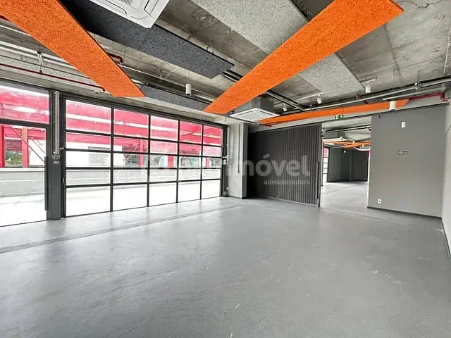 Sala para alugar, no bairro Barra da Tijuca em Rio de Janeiro