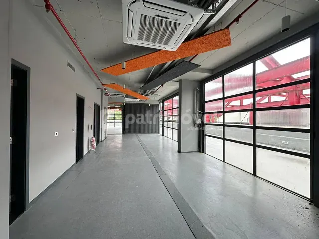 Sala para alugar, no bairro Barra da Tijuca em Rio de Janeiro