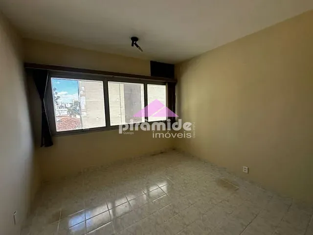 Sala com 36m², para alugar, no bairro Centro em São José dos Campos