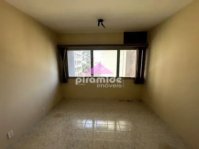 Sala com 36m², para alugar, no bairro Centro em São José dos Campos