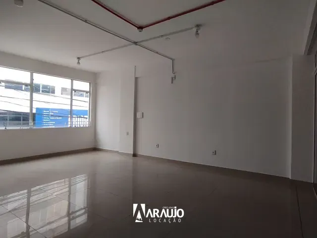 Sala para alugar, no bairro Centro em Itajaí