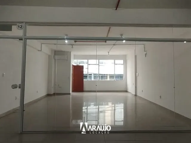 Sala para alugar, no bairro Centro em Itajaí