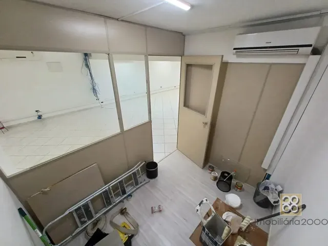 Sala para alugar, no bairro Centro em Curitiba
