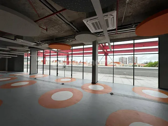 Andar corporativo para alugar, no bairro Barra da Tijuca em Rio de Janeiro
