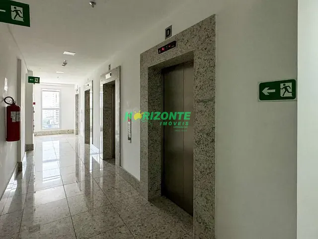 Sala para alugar, no bairro Jardim São Dimas em São José dos Campos