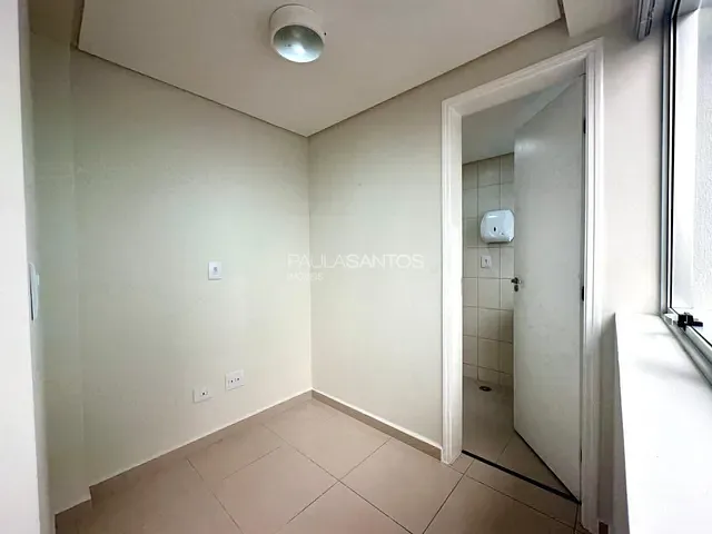 Sala com 113m², para alugar, no bairro Parque Campolim em Sorocaba