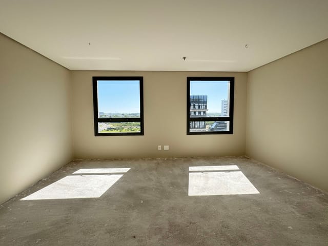 Sala à venda, no bairro São Gonçalo em Pelotas