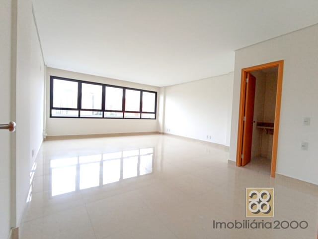 Sala à venda, no bairro Cabral em Curitiba