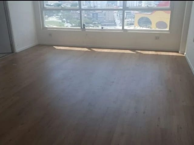 Sala à venda, no bairro Bethaville I em Barueri