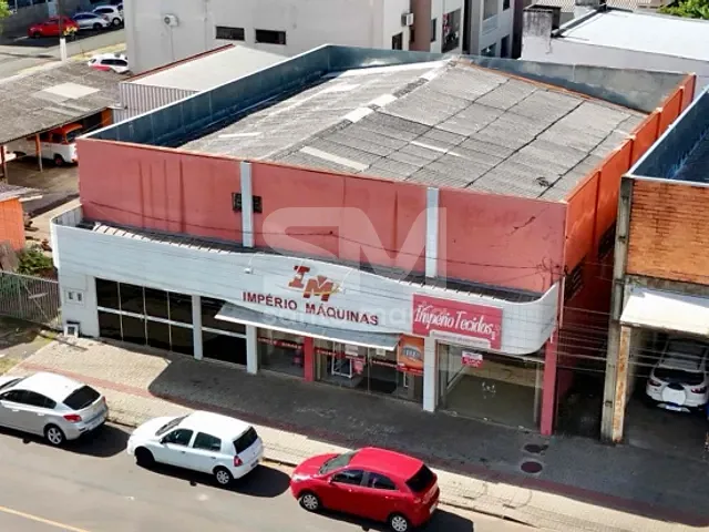 Sala com 80m², para alugar, no bairro Centro em Chapecó
