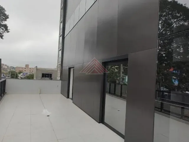 Sala com 200m², para alugar, no bairro Vila Assis Brasil em Mauá