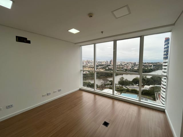 Sala para alugar, no bairro Gleba Palhano em Londrina