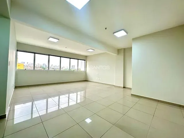 Sala com 77m², para alugar, no bairro Parque Campolim em Sorocaba