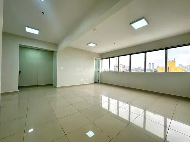 Sala com 77m², para alugar, no bairro Parque Campolim em Sorocaba