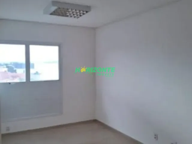 Sala à venda, no bairro Centro em Jacareí