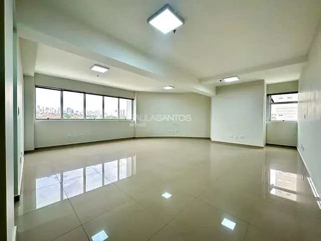 Sala com 110m², para alugar, no bairro Parque Campolim em Sorocaba