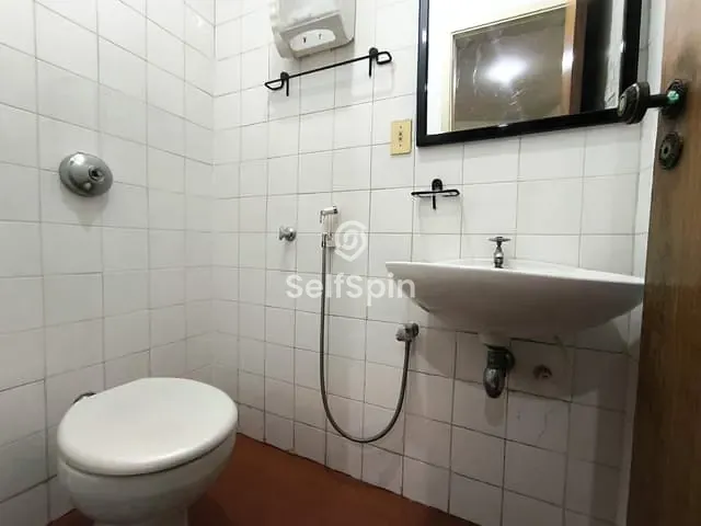 Sala para alugar, no bairro Centro em Niterói