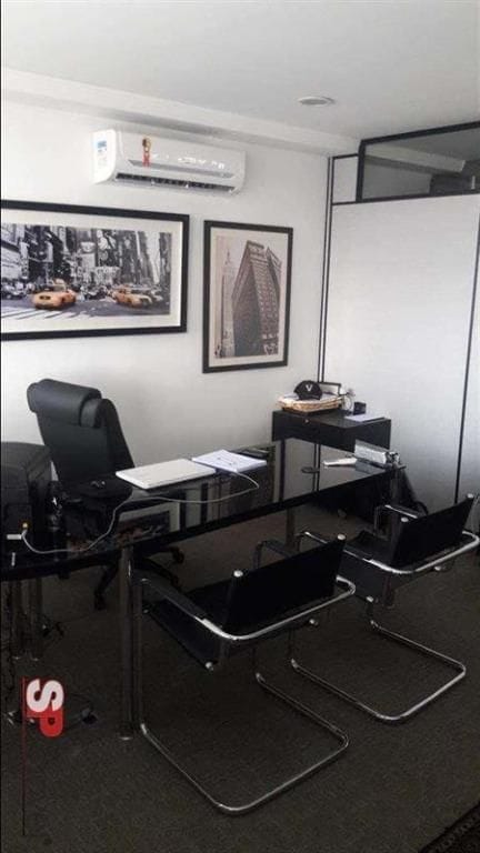 Sala com 200m², para alugar, no bairro Vila Gomes Cardim em São Paulo