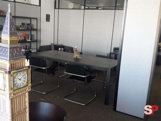 Sala com 200m², para alugar, no bairro Vila Gomes Cardim em São Paulo