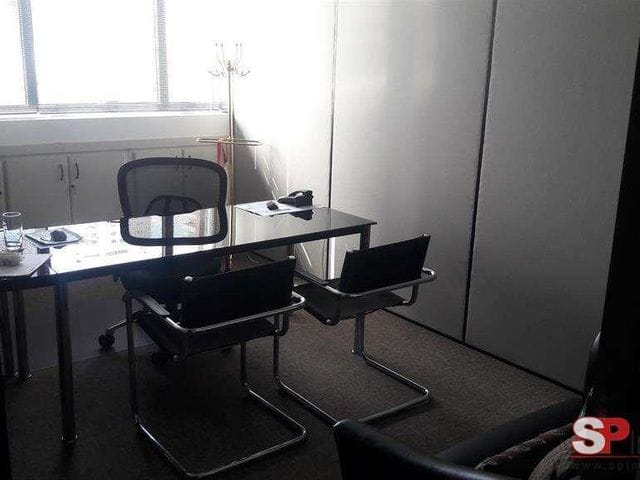 Sala com 200m², para alugar, no bairro Vila Gomes Cardim em São Paulo