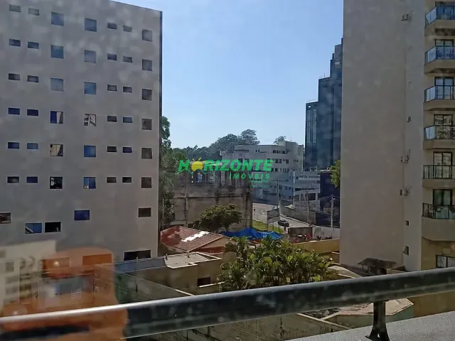 Sala com 24m², para alugar, no bairro Jardim São Dimas em São José dos Campos