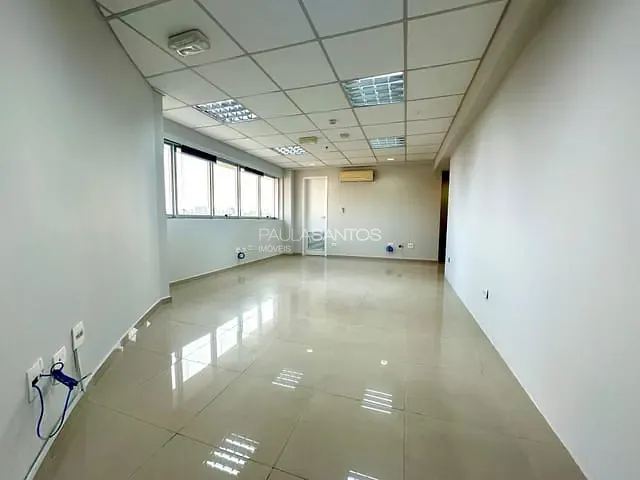 Sala com 110m², para alugar, no bairro Parque Campolim em Sorocaba