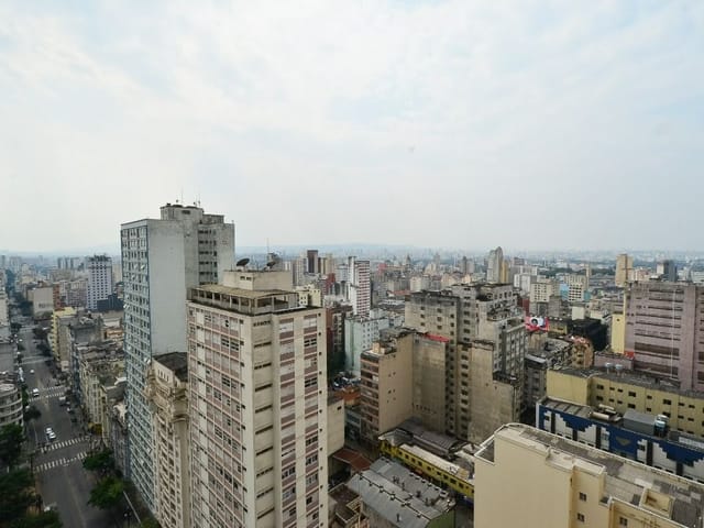 Sala com 930m², à venda, no bairro República em São Paulo