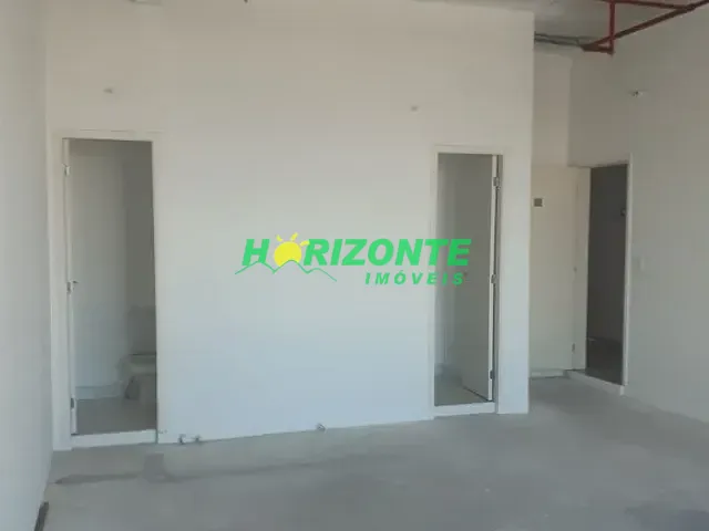 Sala com 41m², para alugar, no bairro Jardim das Colinas em São José dos Campos