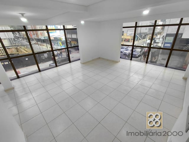 Sala para alugar, no bairro Centro em Curitiba