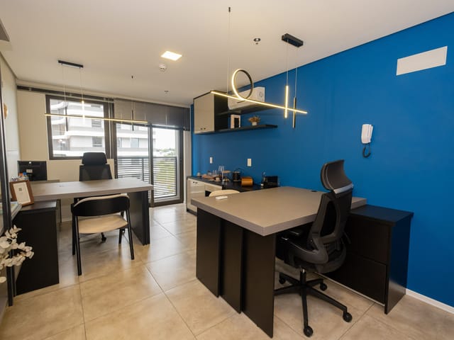 Sala à venda, no bairro São Gonçalo em Pelotas