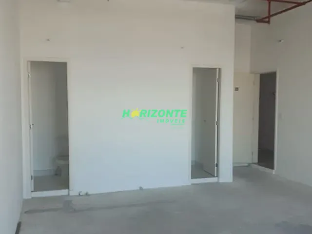 Sala com 38m², para alugar, no bairro Jardim das Colinas em São José dos Campos