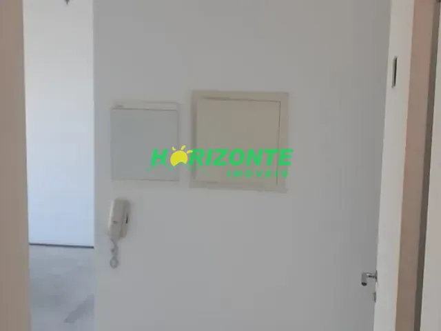Sala com 38m², para alugar, no bairro Jardim das Colinas em São José dos Campos