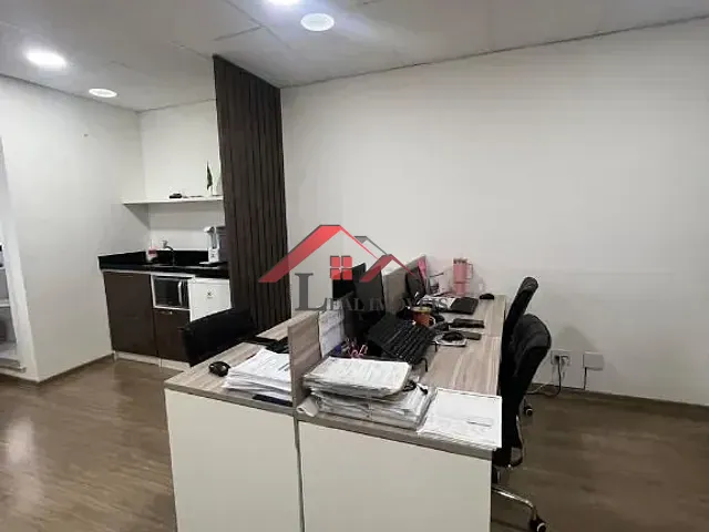 Sala com 38m², à venda, no bairro Centro em São Caetano do Sul
