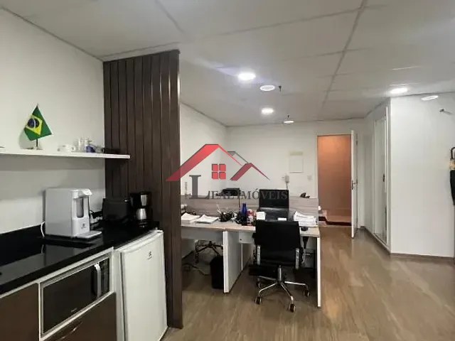 Sala com 38m², à venda, no bairro Centro em São Caetano do Sul