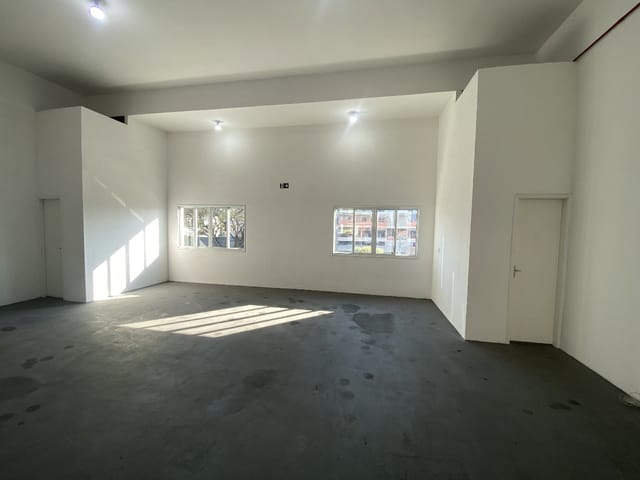 Sala com 220m², para alugar, no bairro Vila Osasco em Osasco